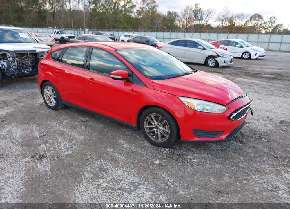 2015 FORD FOCUS SE VIN: 1FADP3K24FL307990