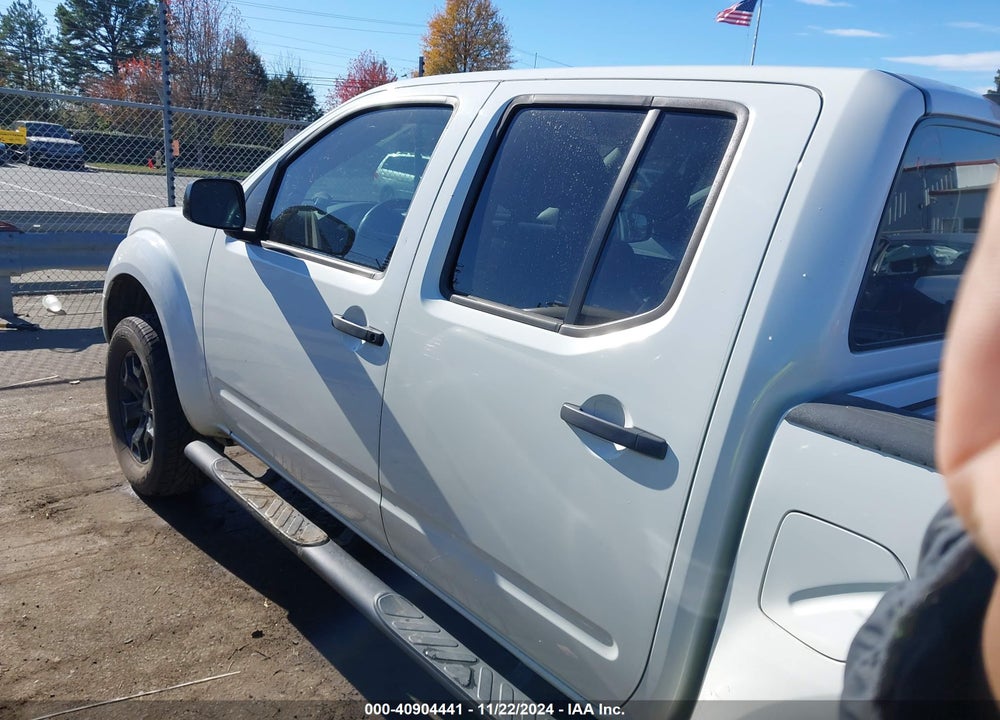 2019 NISSAN FRONTIER SV VIN: 1N6AD0EV7KN765352