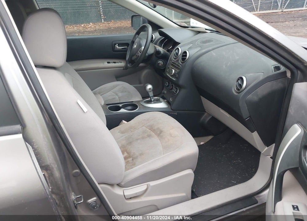 2011 NISSAN ROGUE S VIN: JN8AS5MT3BW560714