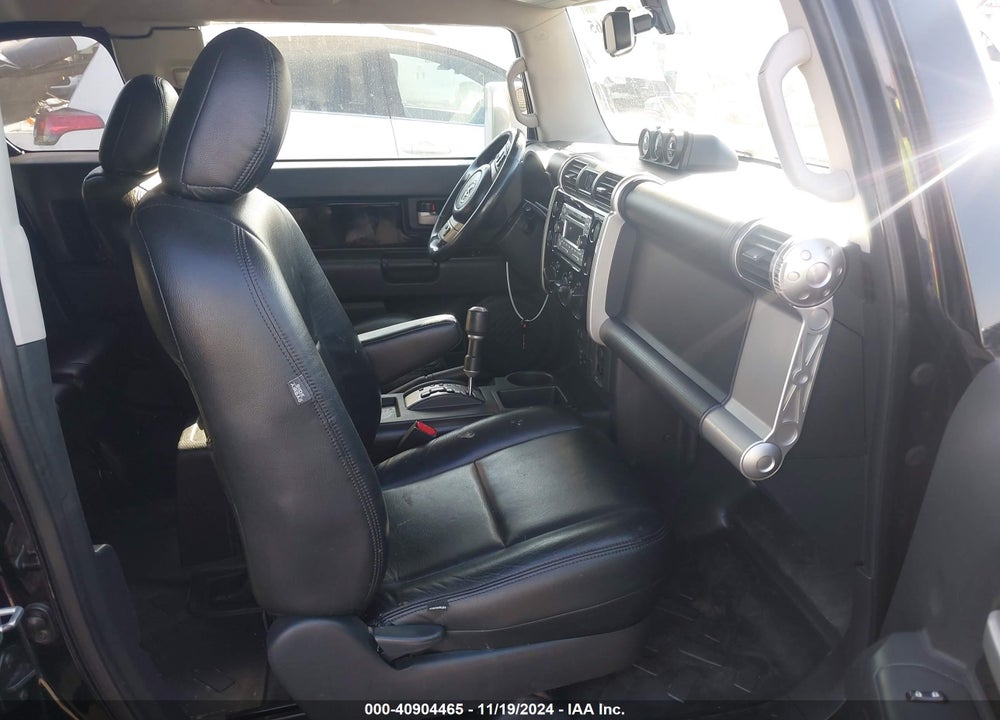 2012 TOYOTA FJ CRUISER VIN: JTEZU4BF6CK012260