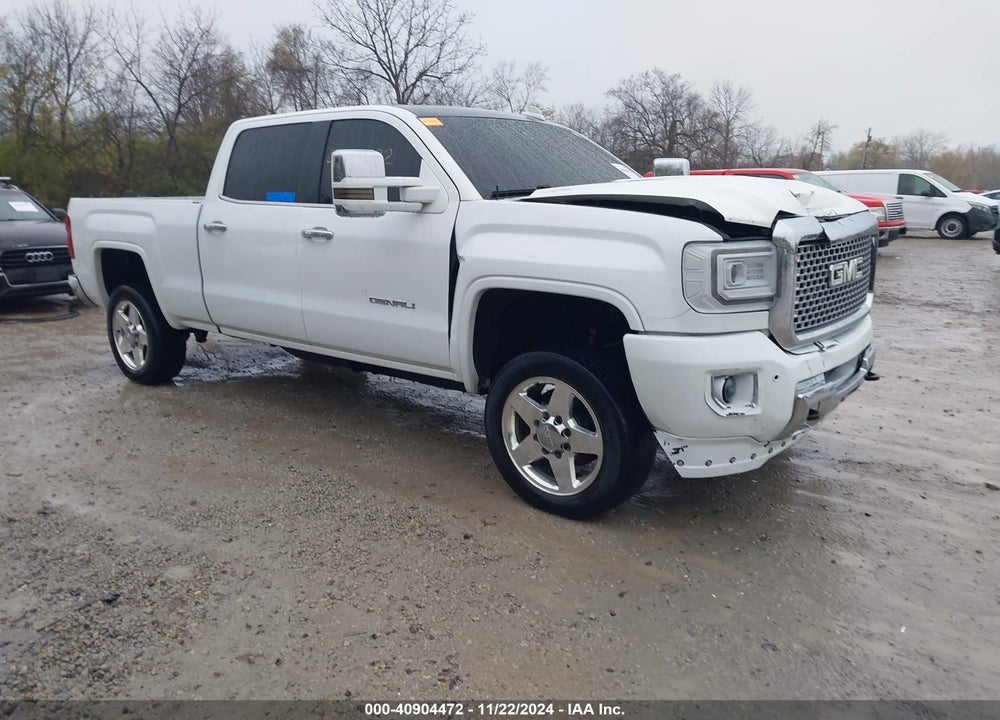 2015 GMC SIERRA 2500HD DENALI VIN: 1GT120E89FF638234