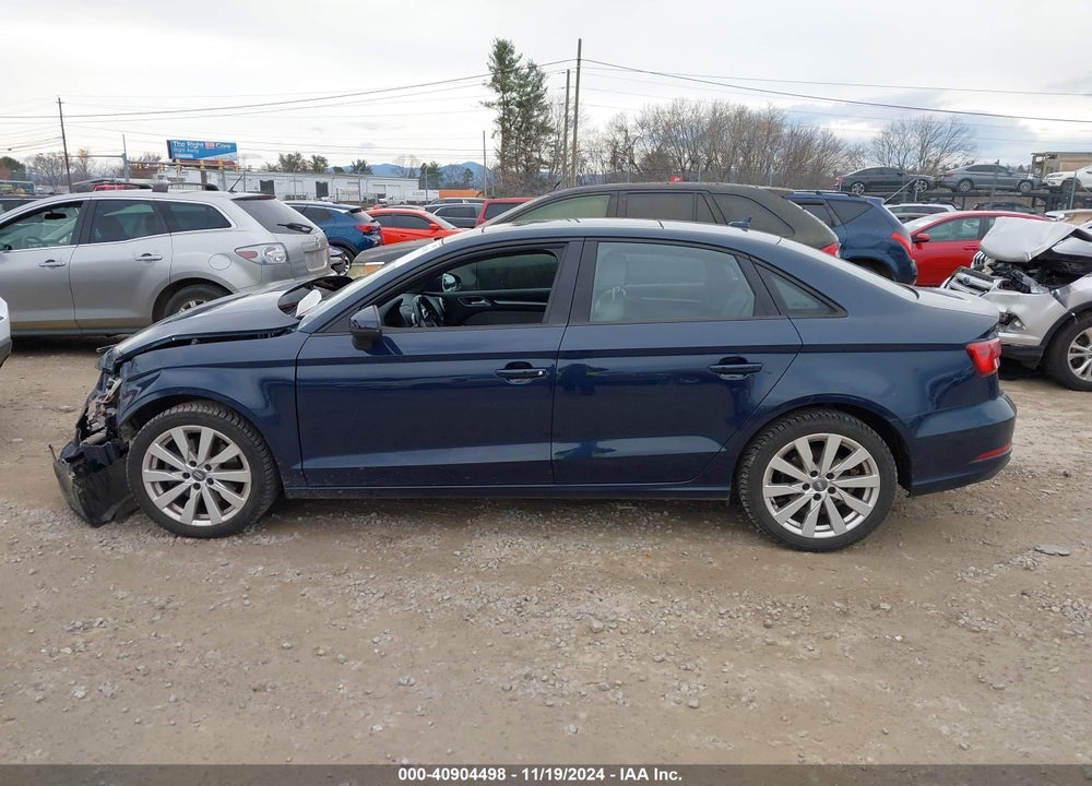 2017 AUDI A3 VIN: WAUAUGFF2H1036112