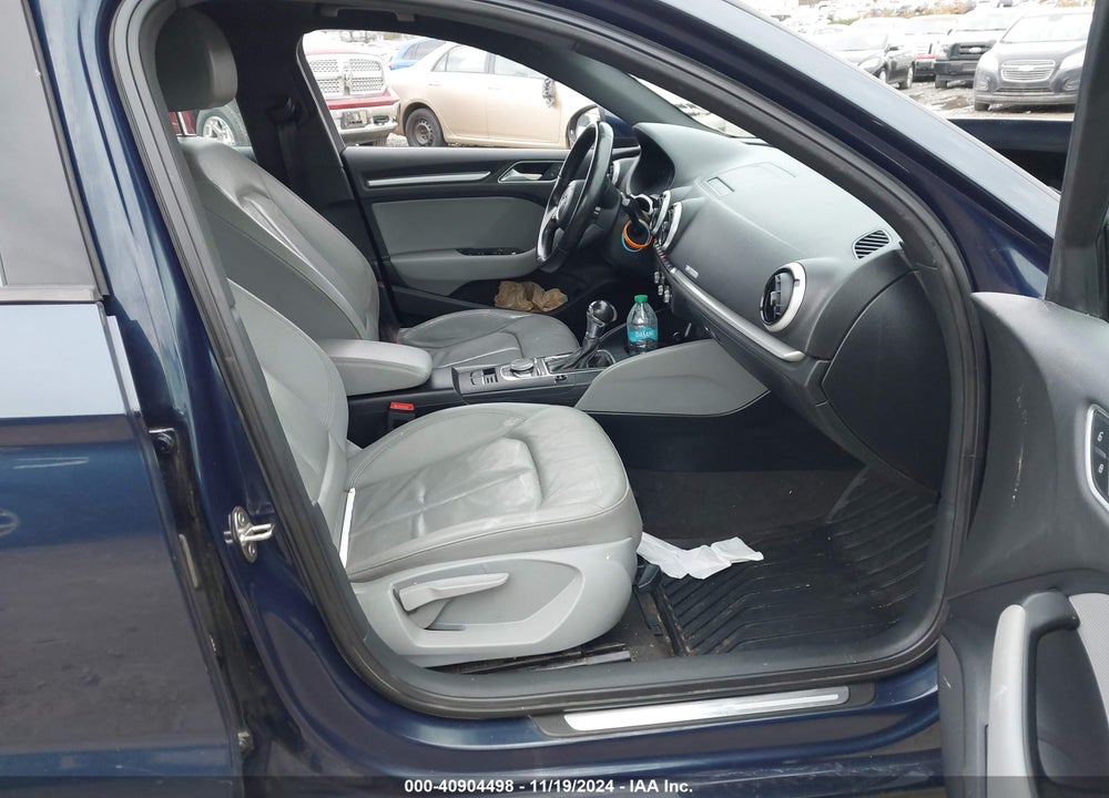 2017 AUDI A3 VIN: WAUAUGFF2H1036112