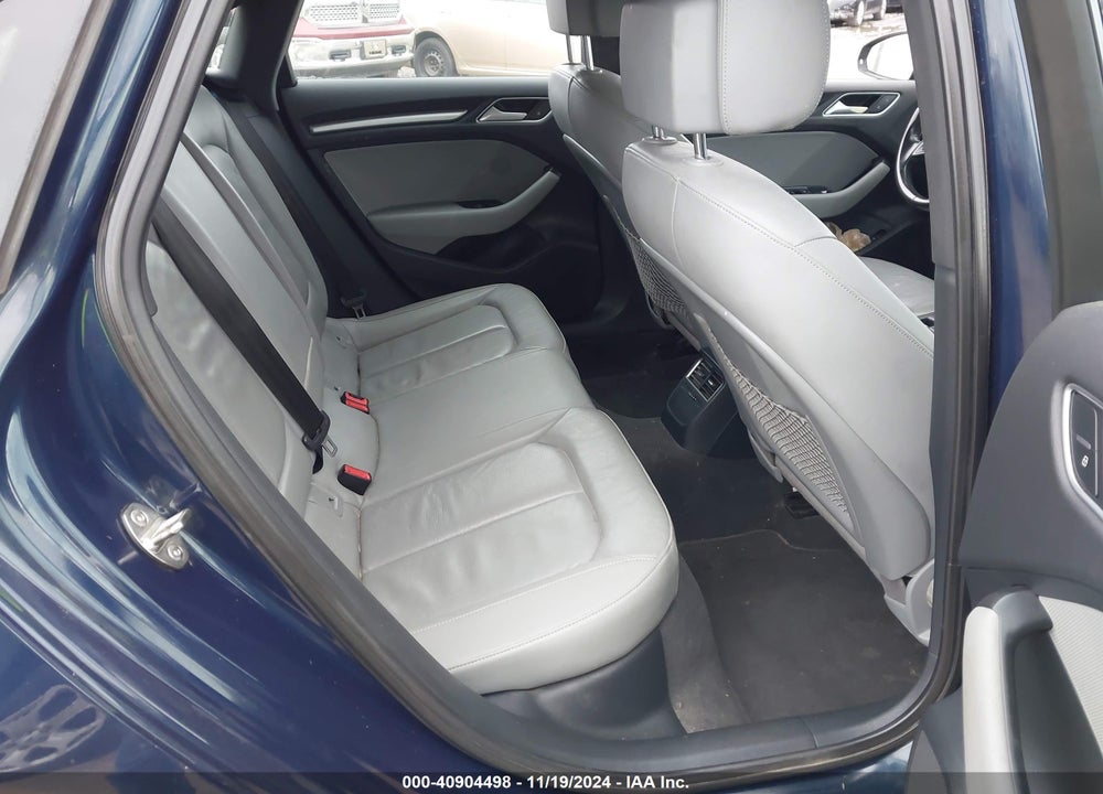 2017 AUDI A3 VIN: WAUAUGFF2H1036112