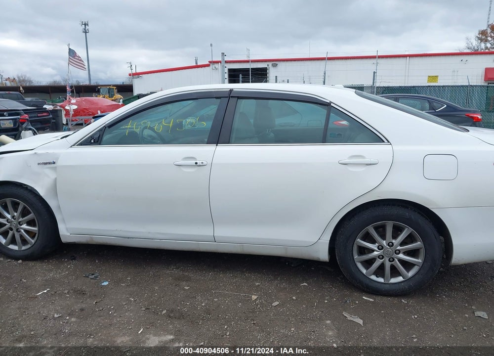 2011 TOYOTA CAMRY HYBRID VIN: 4T1BB3EK5BU138526