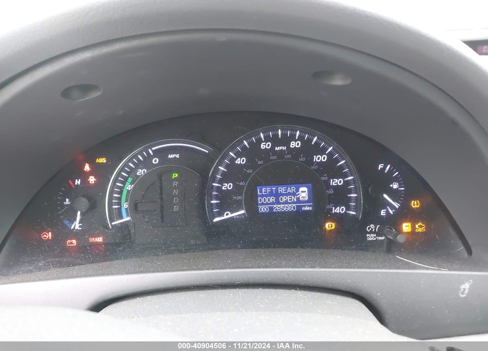 2011 TOYOTA CAMRY HYBRID VIN: 4T1BB3EK5BU138526