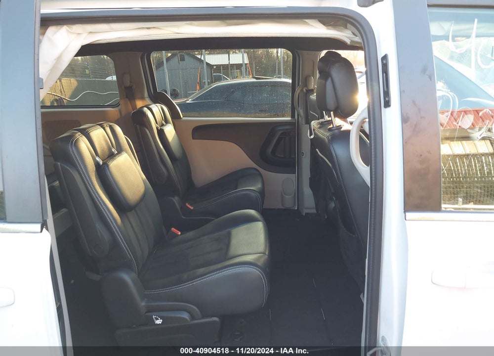 2019 DODGE GRAND CARAVAN SXT VIN: 2C4RDGCG9KR724713