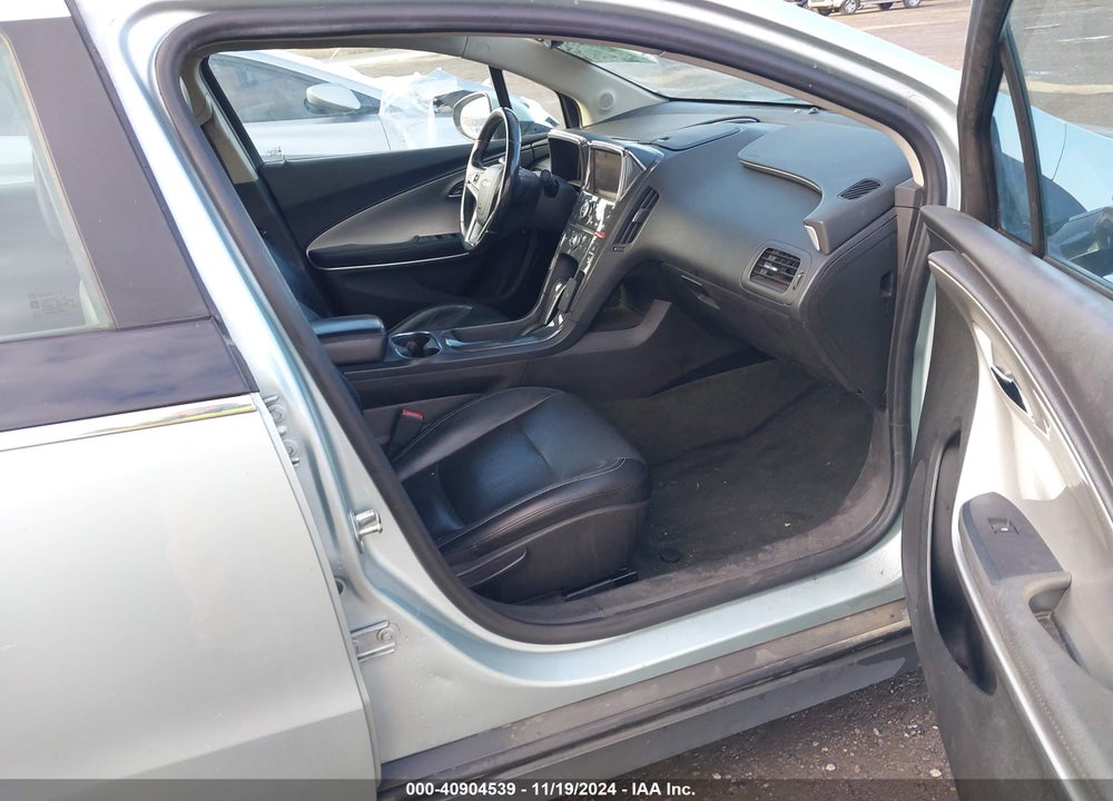 2012 CHEVROLET VOLT VIN: 1G1RB6E49CU102192