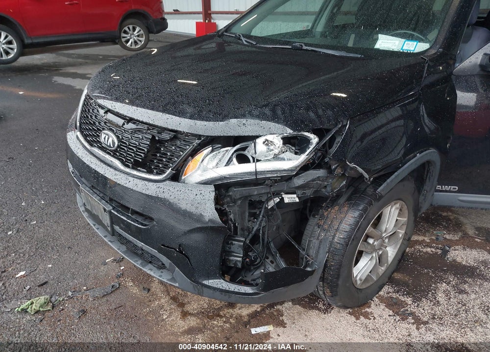2014 KIA SORENTO VIN: 5XYKTCA6XEG543653