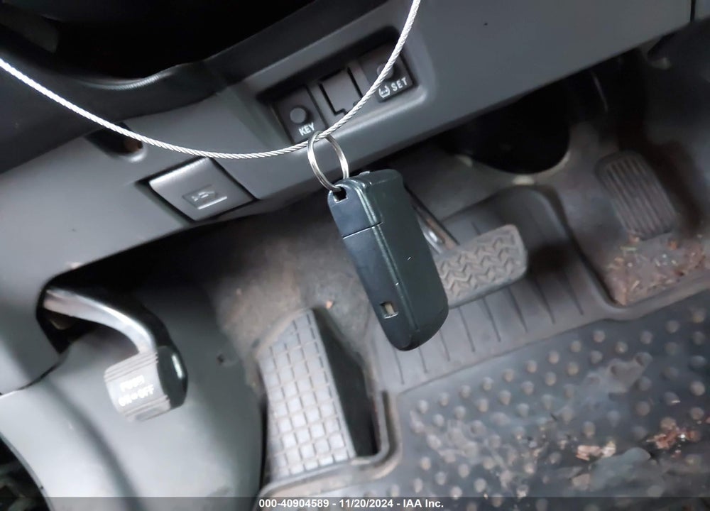 2009 TOYOTA PRIUS VIN: JTDKB20UX97877519