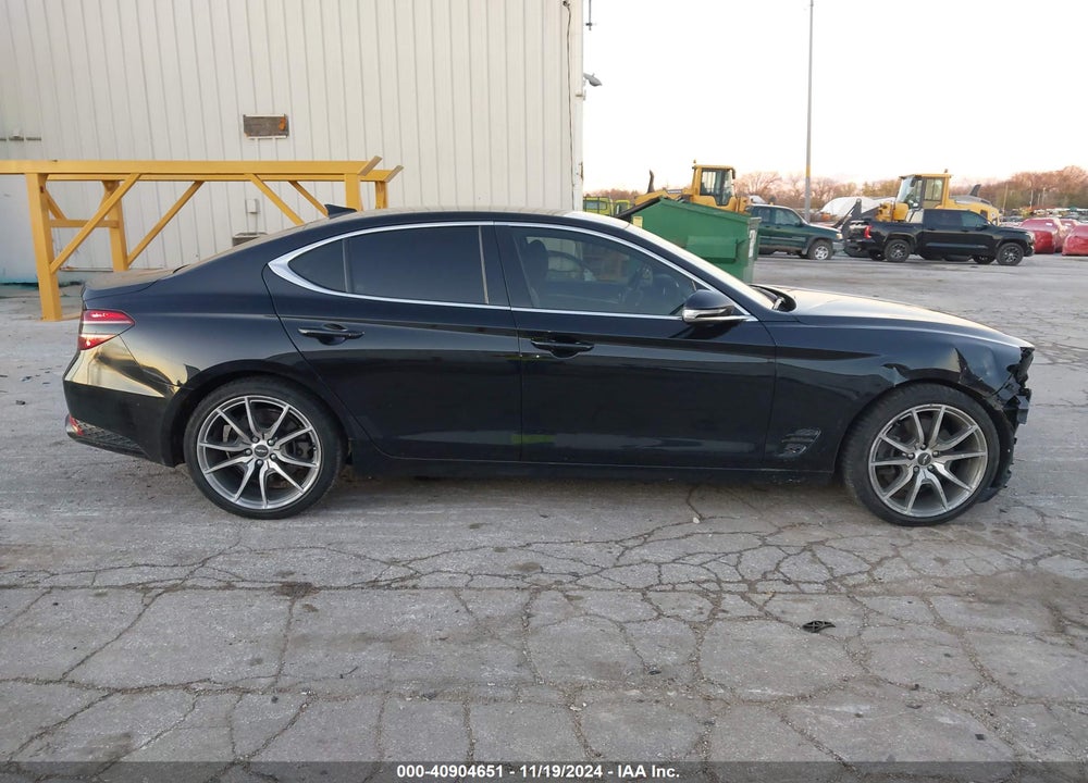 2022 GENESIS G70 3.3T AWD VIN: KMTG54TE3NU081656