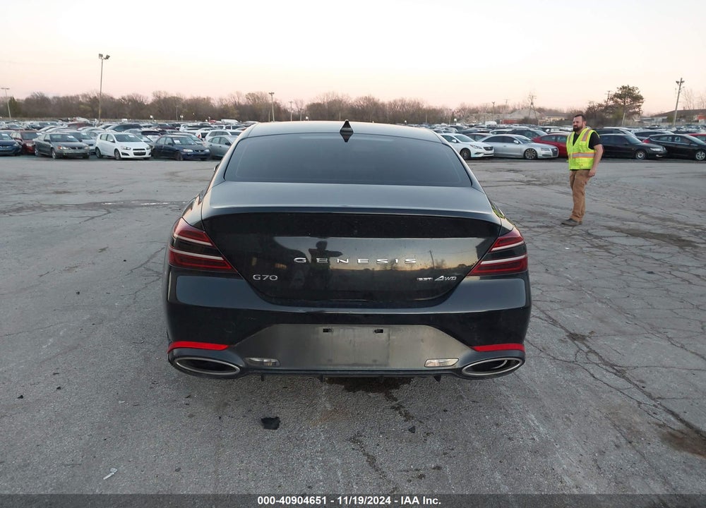 2022 GENESIS G70 3.3T AWD VIN: KMTG54TE3NU081656