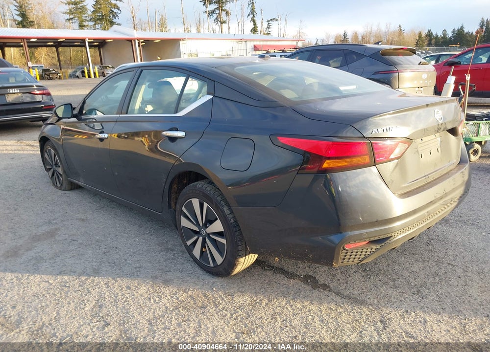 2022 NISSAN ALTIMA SV FWD VIN: 1N4BL4DV7NN363036