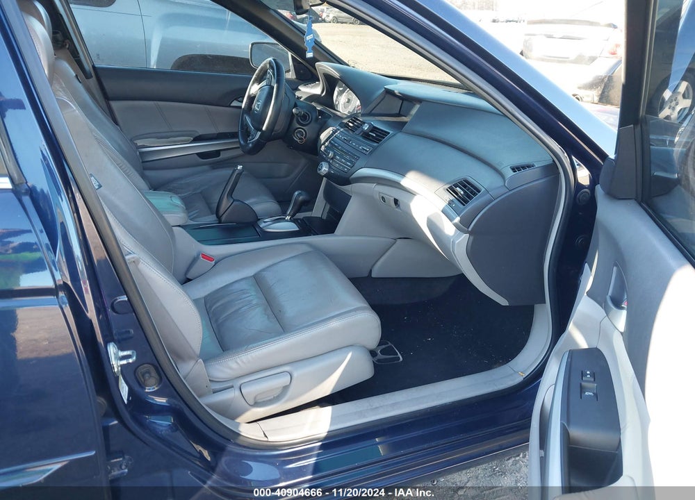 2008 HONDA ACCORD 2.4 EX-L VIN: 1HGCP268X8A039719