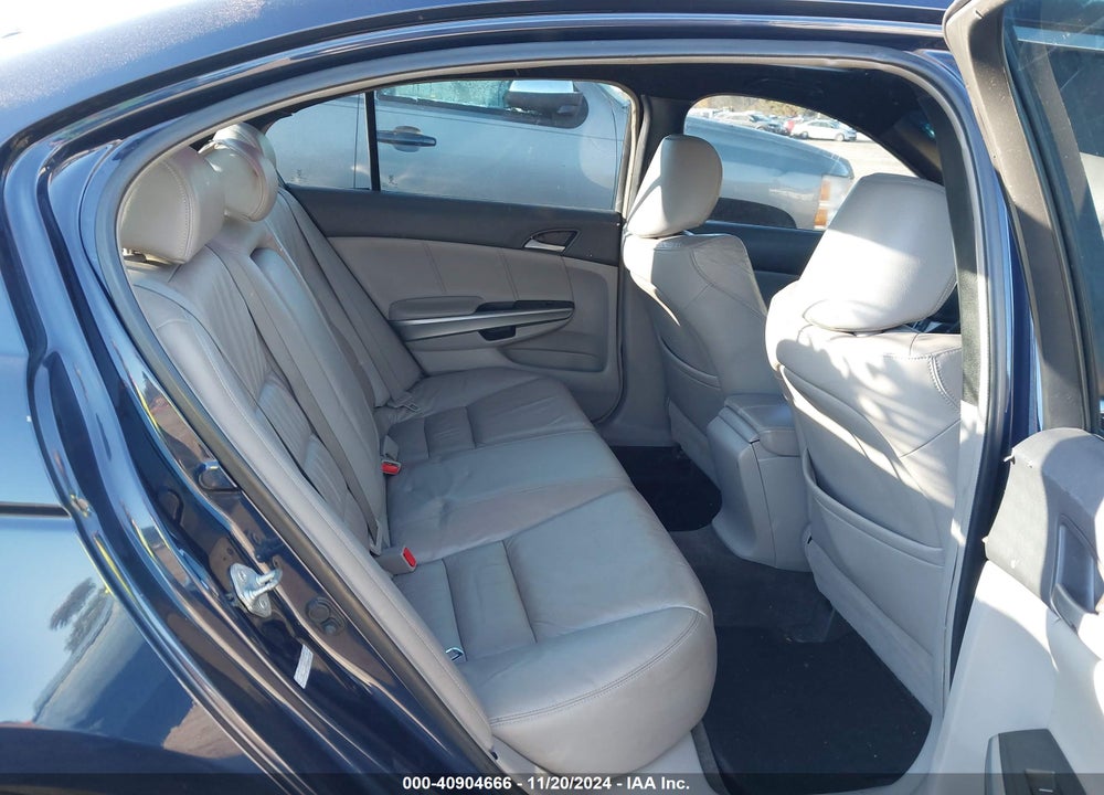 2008 HONDA ACCORD 2.4 EX-L VIN: 1HGCP268X8A039719