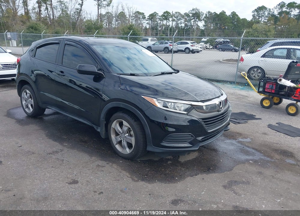 2019 HONDA HR-V LX VIN: 3CZRU6H30KG732117