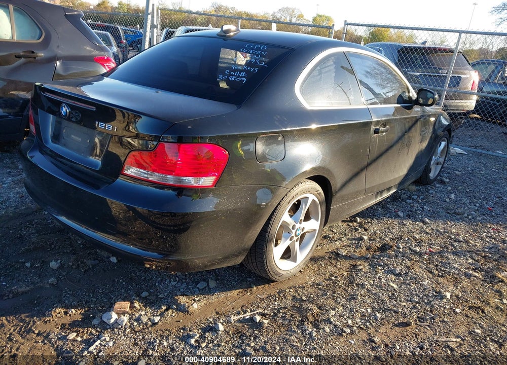 2011 BMW 128I VIN: WBAUP7C53BVP21932