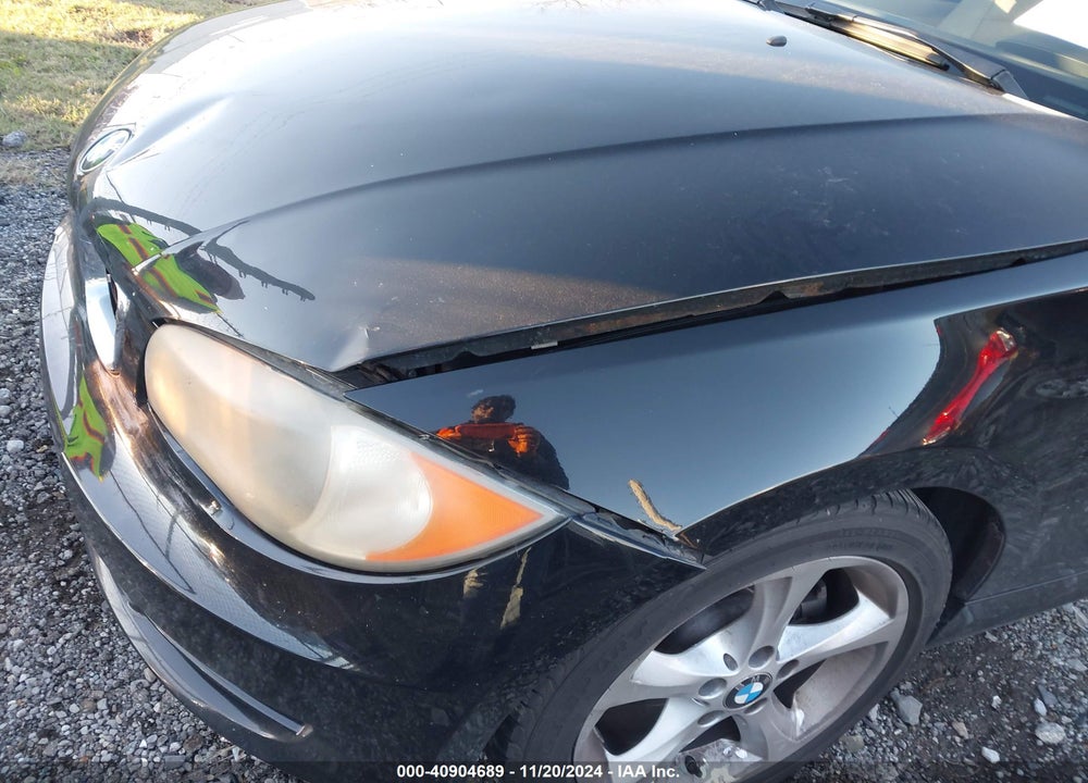 2011 BMW 128I VIN: WBAUP7C53BVP21932