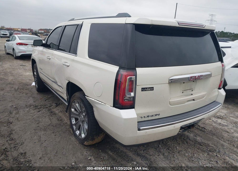 2015 GMC YUKON DENALI VIN: 1GKS1CKJ3FR675069