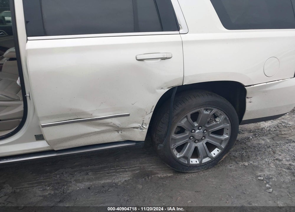 2015 GMC YUKON DENALI VIN: 1GKS1CKJ3FR675069