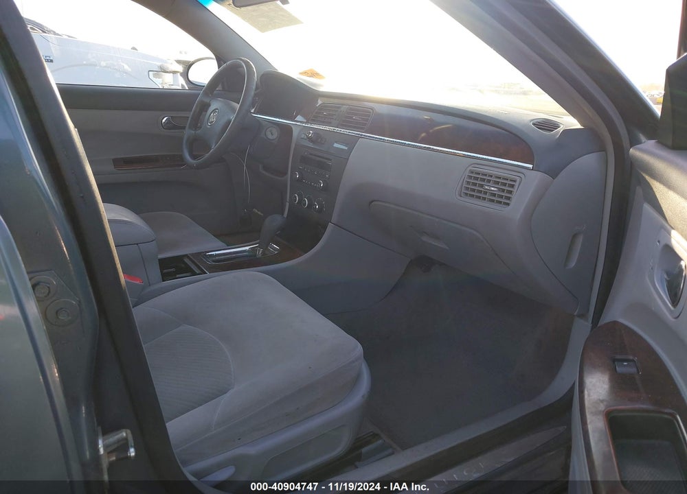 2007 BUICK LACROSSE CX VIN: 2G4WC582271202501
