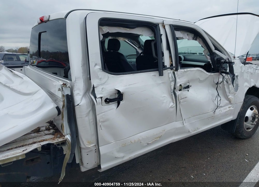 2019 FORD F-350 LARIAT VIN: 1FT8W3DTXKEC67837