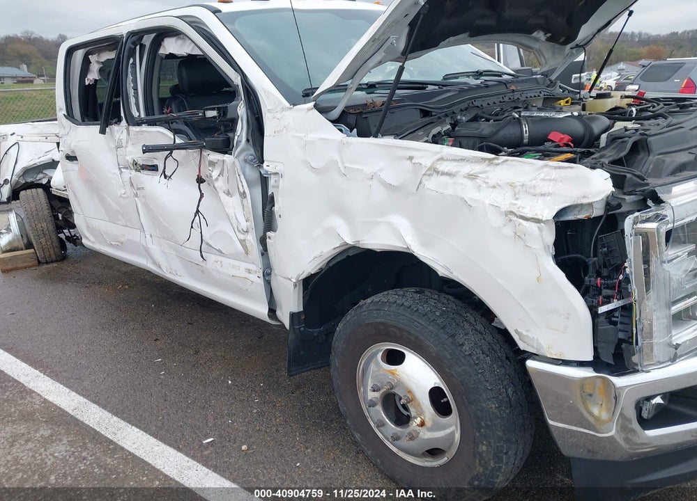 2019 FORD F-350 LARIAT VIN: 1FT8W3DTXKEC67837