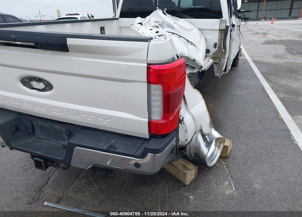2019 FORD F-350 LARIAT VIN: 1FT8W3DTXKEC67837