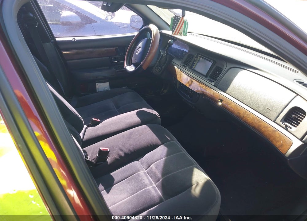 2007 MERCURY GRAND MARQUIS GS VIN: 2MEFM74V77X626622