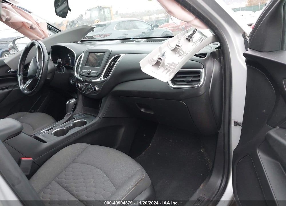 2019 CHEVROLET EQUINOX LT VIN: 2GNAXUEV8K6182849