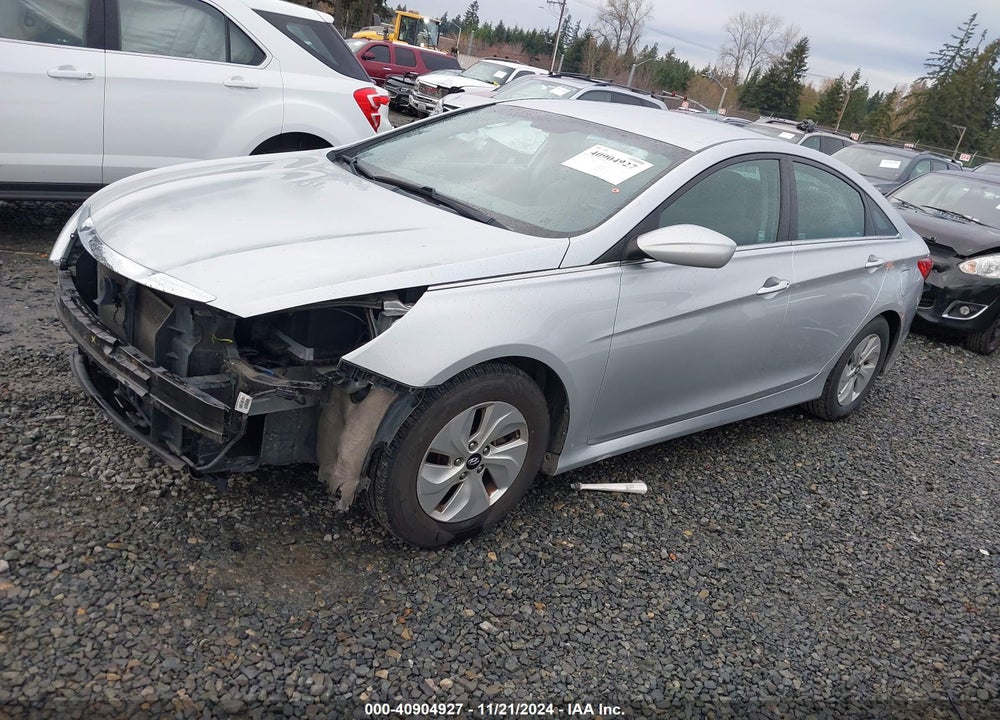 2014 HYUNDAI SONATA GLS VIN: 5NPEB4AC7EH824880