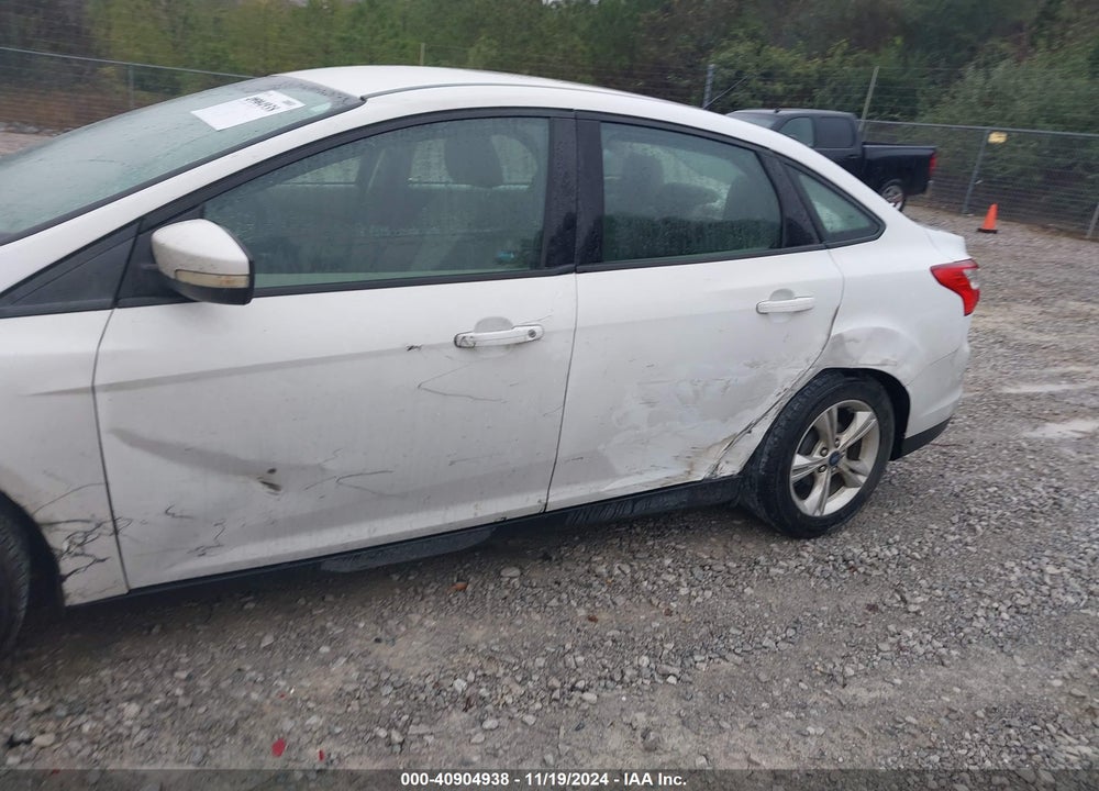 2013 FORD FOCUS SE VIN: 1FADP3F24DL126217