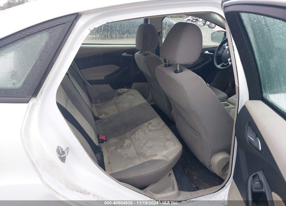 2013 FORD FOCUS SE VIN: 1FADP3F24DL126217