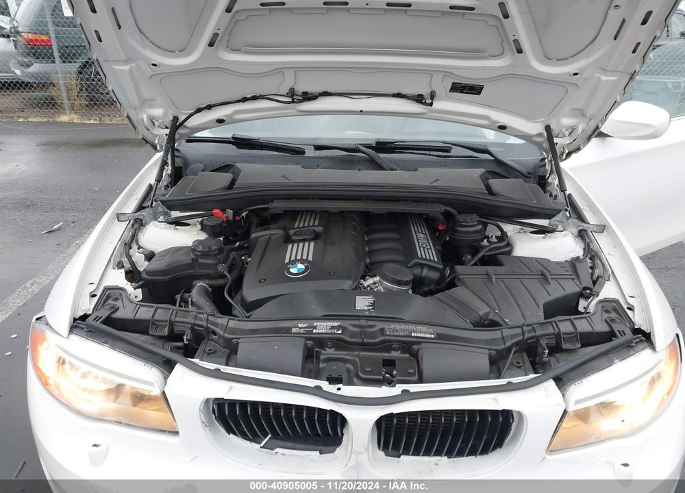 2013 BMW 128I VIN: WBAUP9C54DVS94971