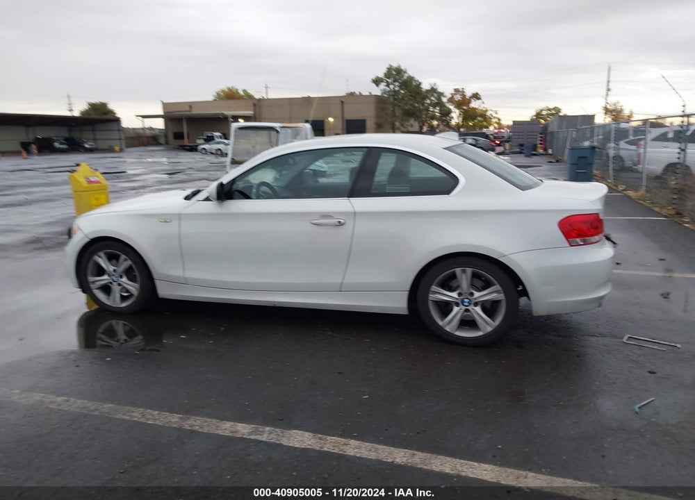 2013 BMW 128I VIN: WBAUP9C54DVS94971