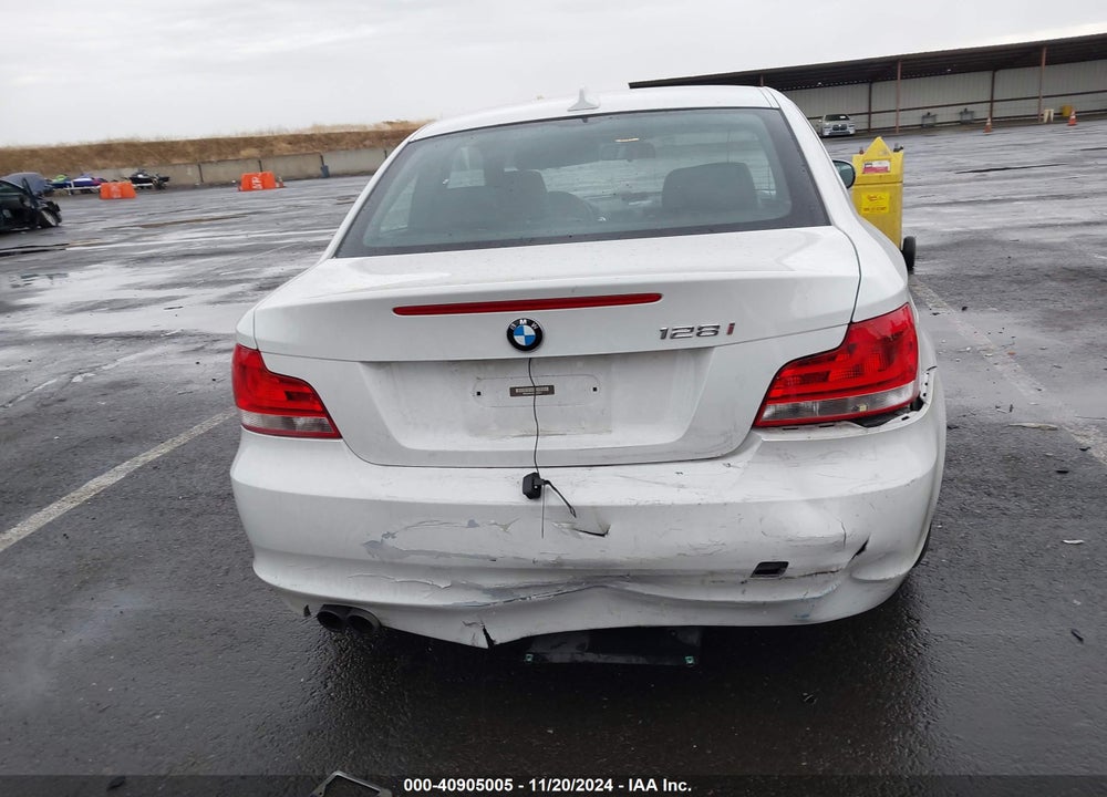 2013 BMW 128I VIN: WBAUP9C54DVS94971