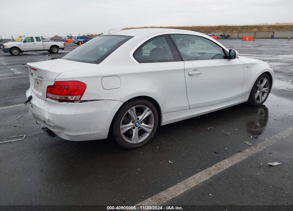 2013 BMW 128I VIN: WBAUP9C54DVS94971