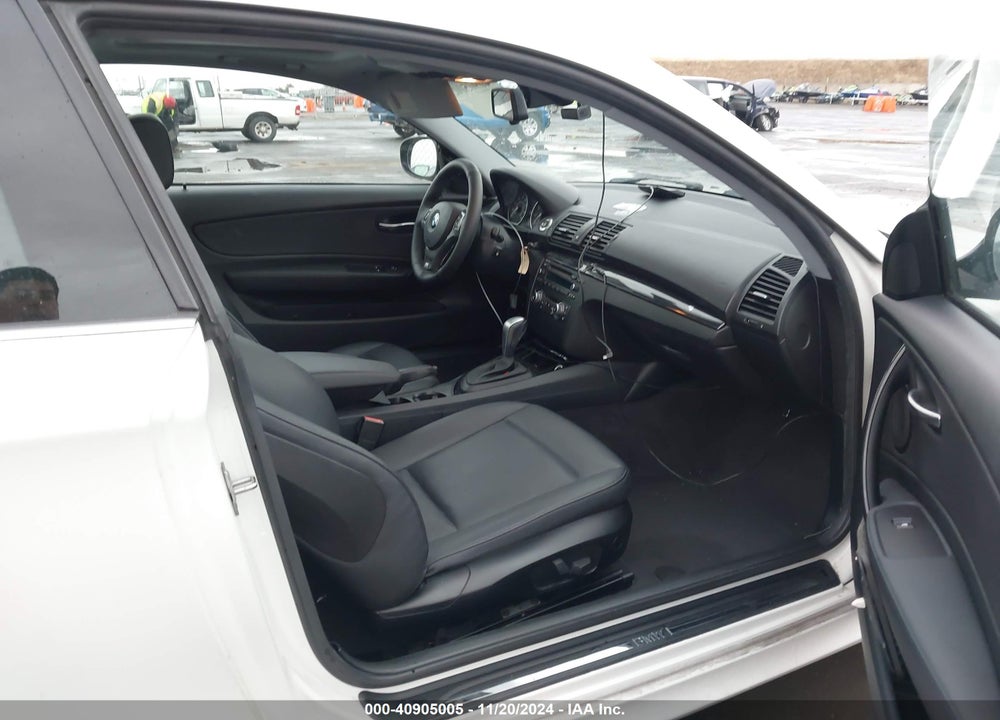 2013 BMW 128I VIN: WBAUP9C54DVS94971