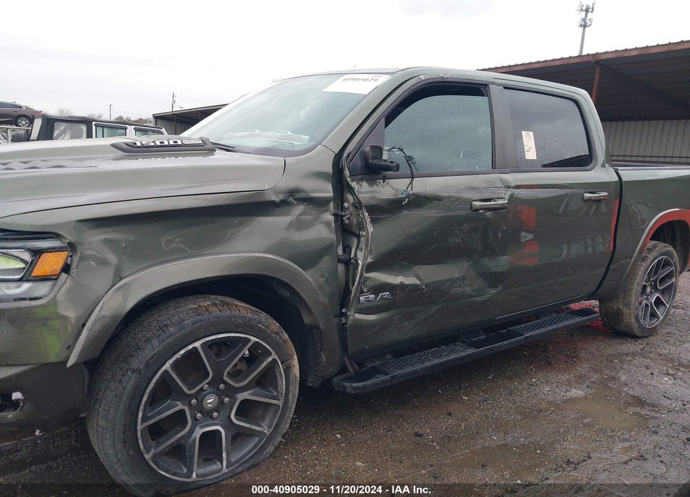 2021 RAM 1500 LAIE  4X4 5'7 BOX VIN: 1C6SRFJT8MN581757