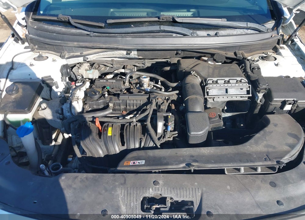2017 HYUNDAI SONATA VIN: 5NPE24AF2HH547683