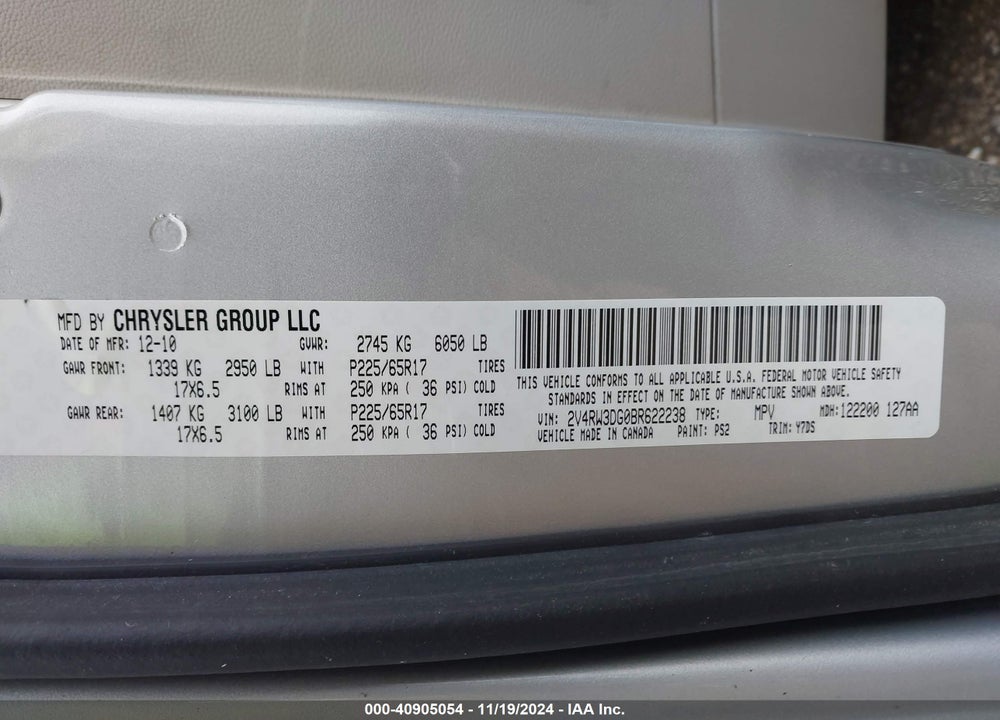 2011 VOLKSWAGEN ROUTAN SE VIN: 2V4RW3DG0BR622238