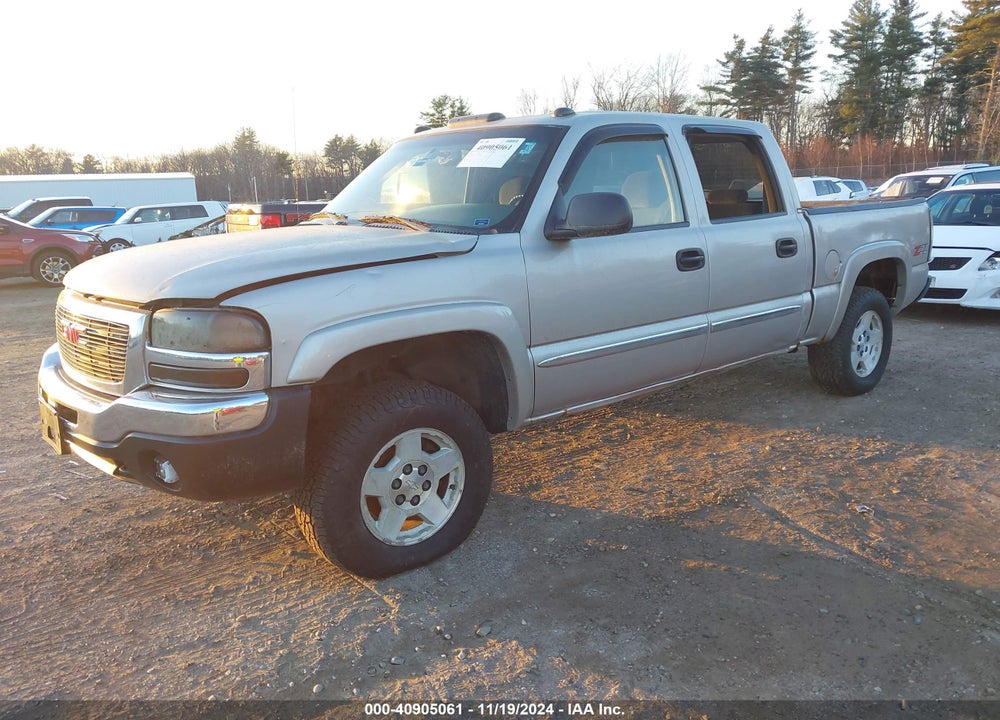 2005 GMC SIERRA 1500 SLE VIN: 2GTEK13TX51344703