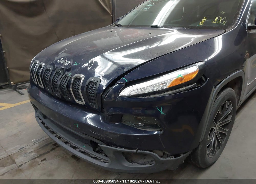 2015 JEEP CHEROKEE LATITUDE VIN: 1C4PJLCB0FW694222