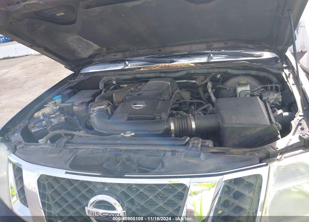 2011 NISSAN PATHFINDER SV VIN: 5N1AR1NN0BC630683