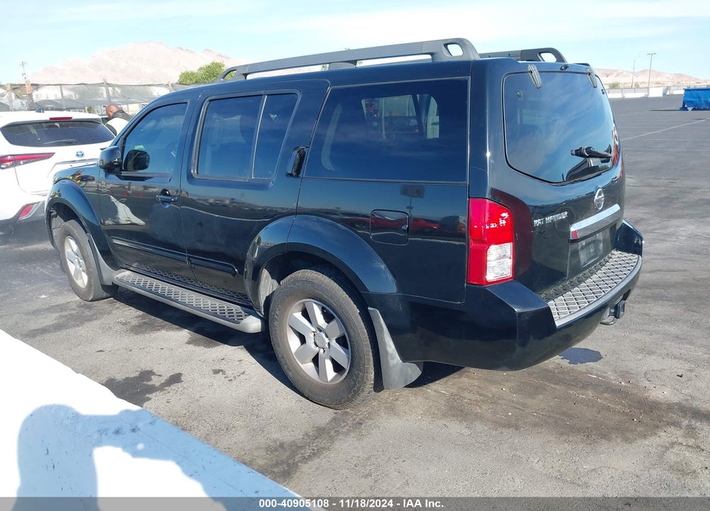 2011 NISSAN PATHFINDER SV VIN: 5N1AR1NN0BC630683