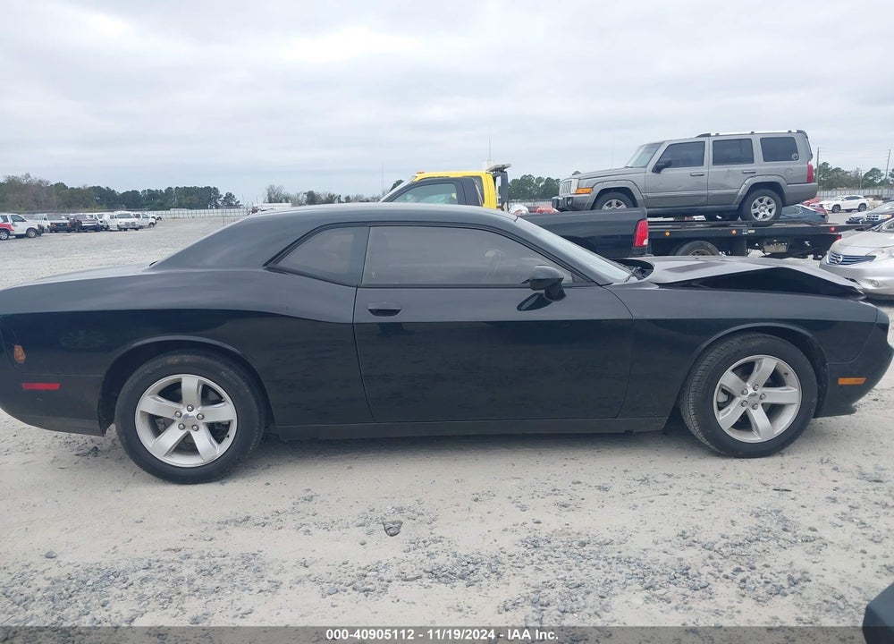 2014 DODGE CHALLENGER SXT VIN: 2C3CDYAG5EH270327