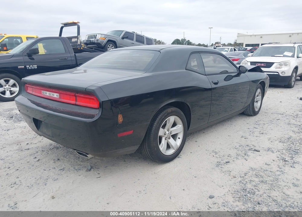 2014 DODGE CHALLENGER SXT VIN: 2C3CDYAG5EH270327