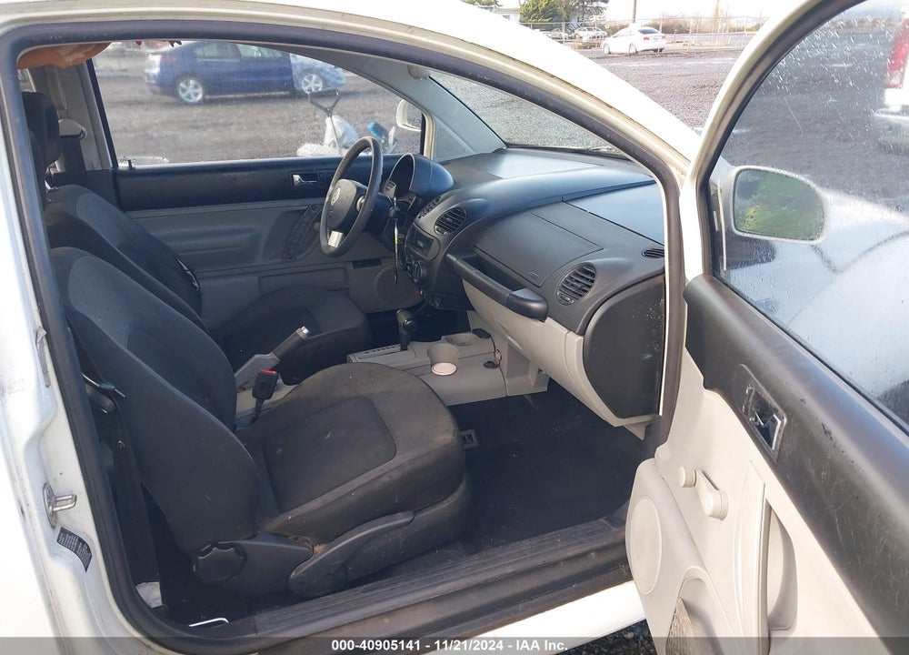 1999 VOLKSWAGEN NEW BEETLE GL VIN: 3VWBC21C6XM417003
