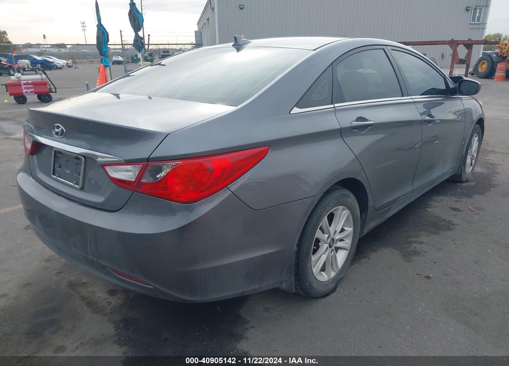 2012 HYUNDAI SONATA GLS VIN: 5NPEB4AC5CH309180