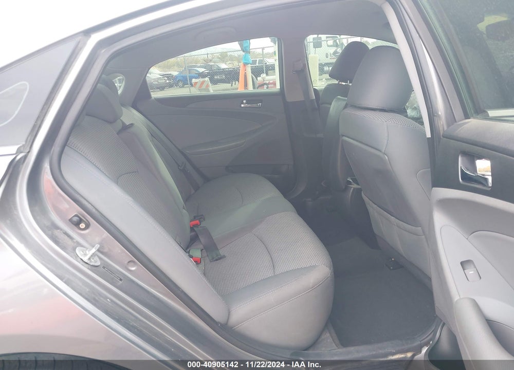 2012 HYUNDAI SONATA GLS VIN: 5NPEB4AC5CH309180